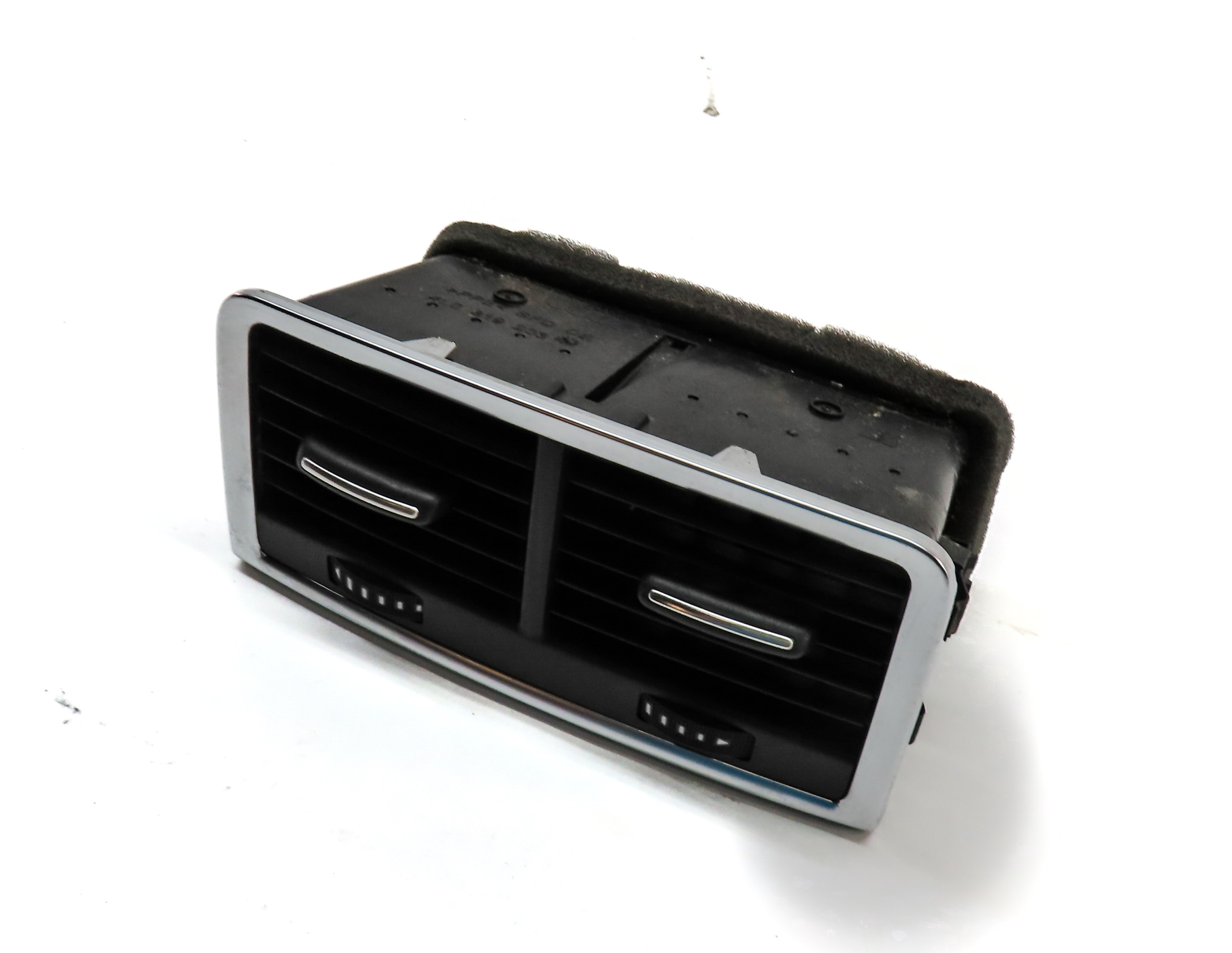2013 AUDI Q7 (4L) REAR CENTER CONSOLE HEAT AIR AC HVAC DUAL VENT (Black) — exact item pictured